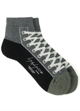 GREY PLAIN STITCH PILE SNEAKER SOCKS