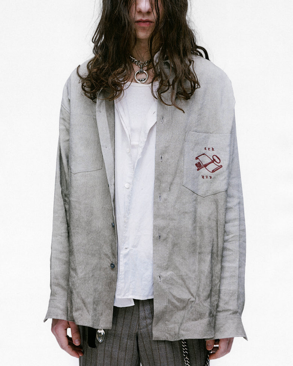 ARTIST BUTTONDOWN