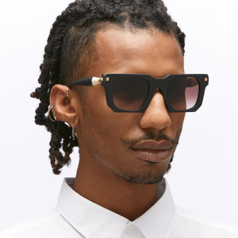 BLACK J3 SUNGLASSES – CLOSETCASECONCEPTS BLACK J3 SUNGLASSES – CLOSETCASECONCEPTS