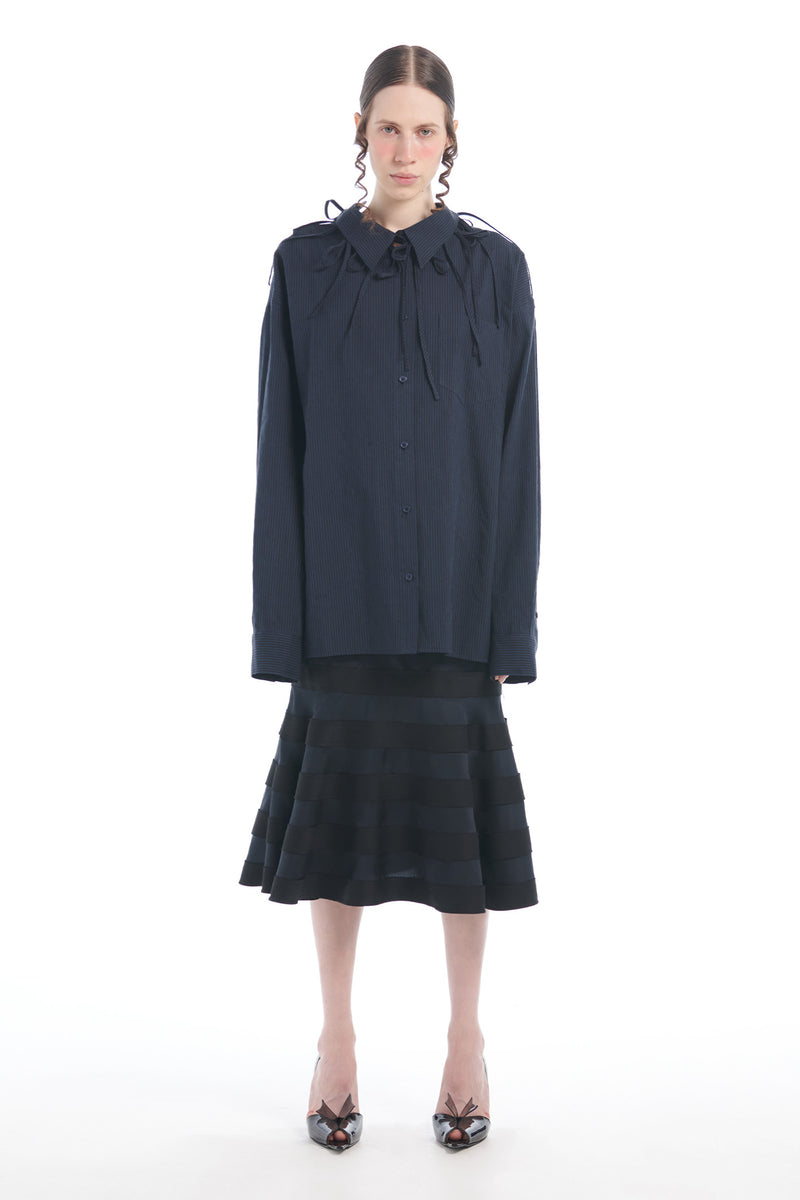 NAVY BACK TIE OVERSIZED SHIRT