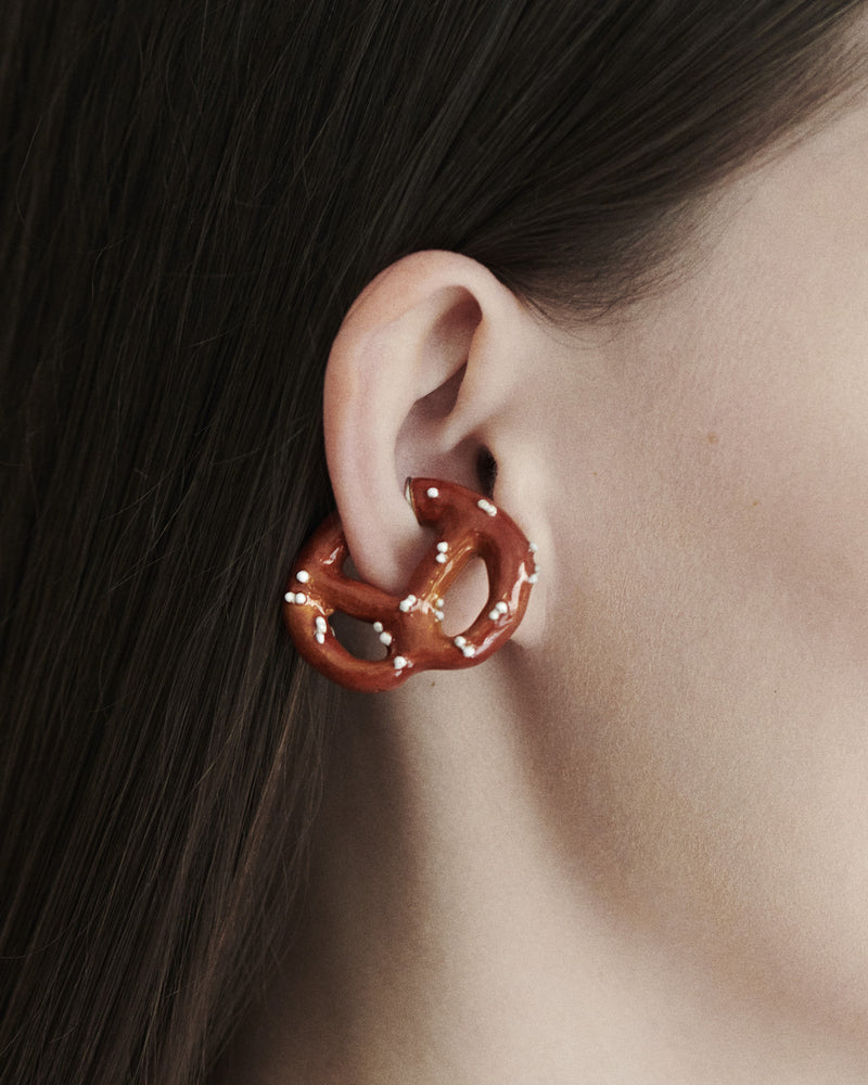 PRETZEL EAR CUFF