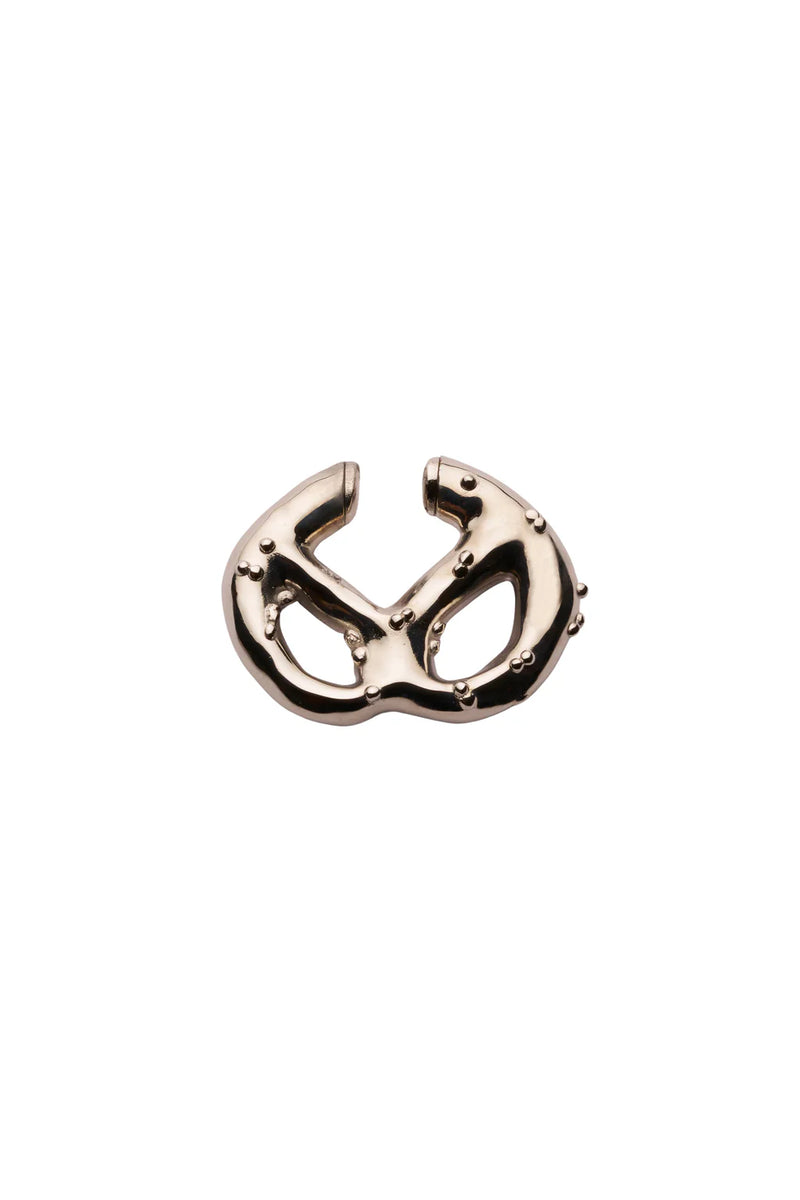 SILVER PRETZEL EAR CUFF