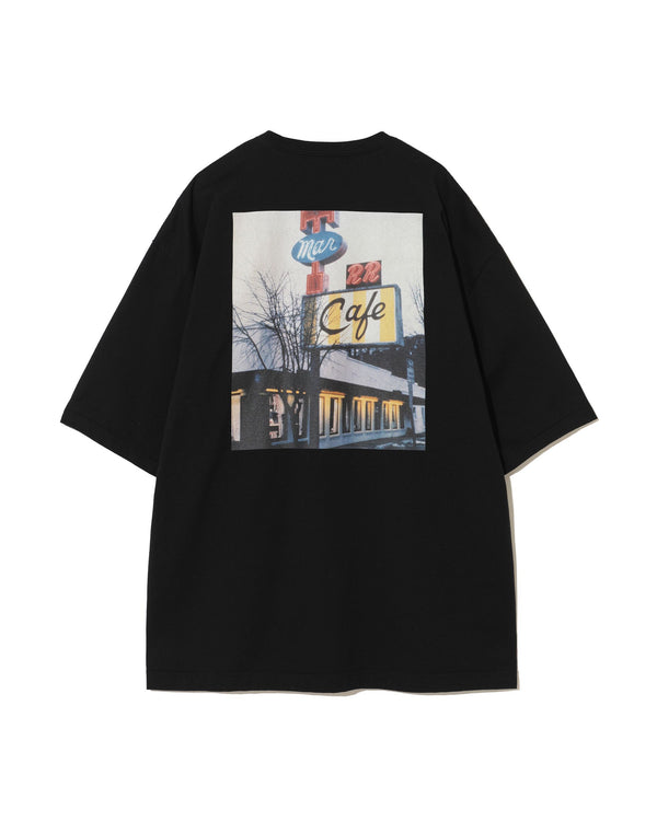 TWIN PEAKS SCENE GRAPHIC T-SHIRT