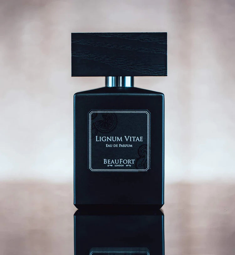 LIGNUM VITAE PERFUME