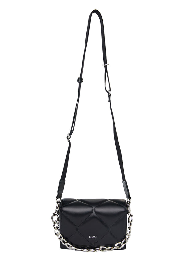 BLACK QUILTED LEATHER SQUARE BAG