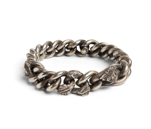 Curb Chain Rosebud Bracelet